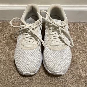 Nike size 8 white sneakers
